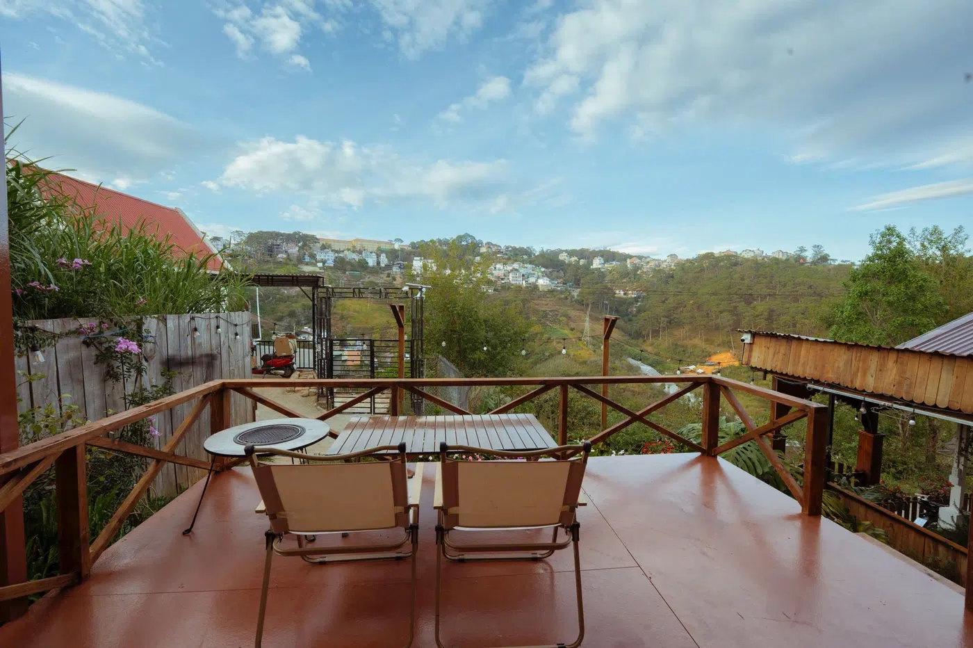 Nguyên căn gỗ VIP riêng biệt 1phòng ngủ - thuê homestay đà lạt ảnh 3