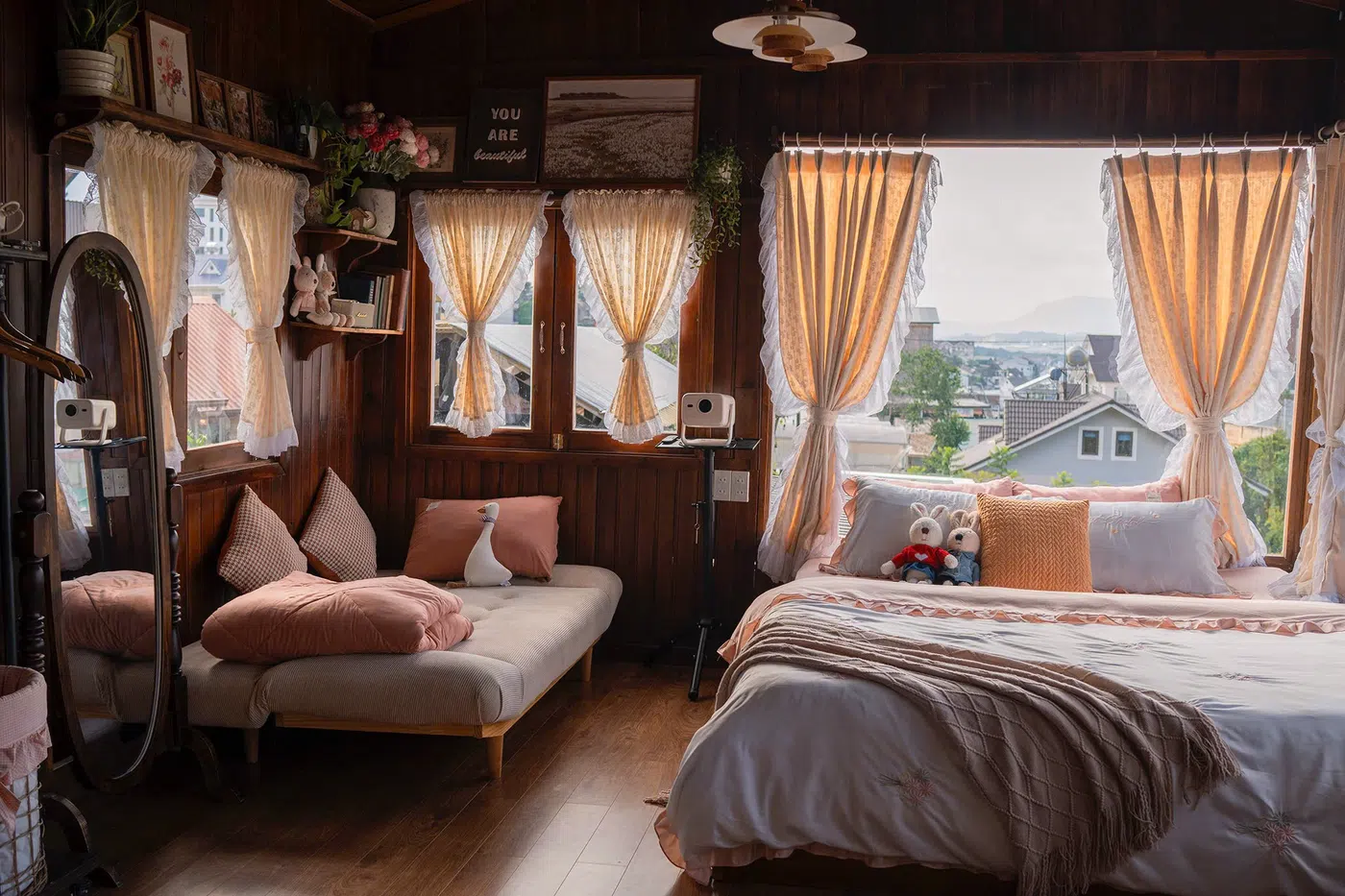 Nguyên căn gỗ VIP riêng biệt 1phòng ngủ - thuê homestay đà lạt ảnh 5