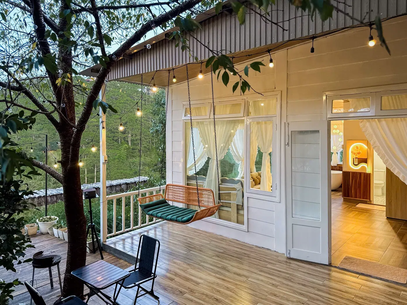 Nguyên căn view đồi chill cho 2 khách - thuê homestay đà lạt